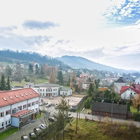 Hotel Monttis Sucha Beskidzka