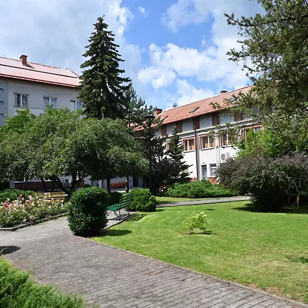 Szálloda Monttis Sucha Beskidzka