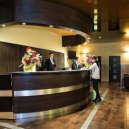 Hotel Monttis Sucha Beskidzka